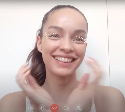 L’Oréal Paris presenta el primer maquillaje digital