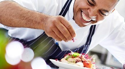 Cinco cualidades básicas de los cocineros/as con estrella